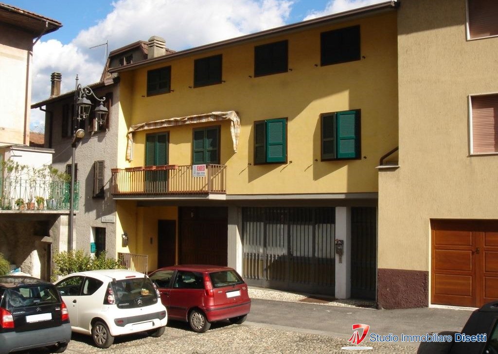 Vendita Semi-indipendenti Losine - Losine vicino a Breno vendesi casa in centro Località Media Vallecamonica